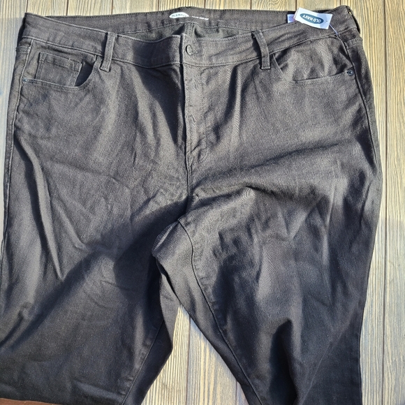 Old Navy Kicker Boot Cut Jeans - Picture 2 of 6